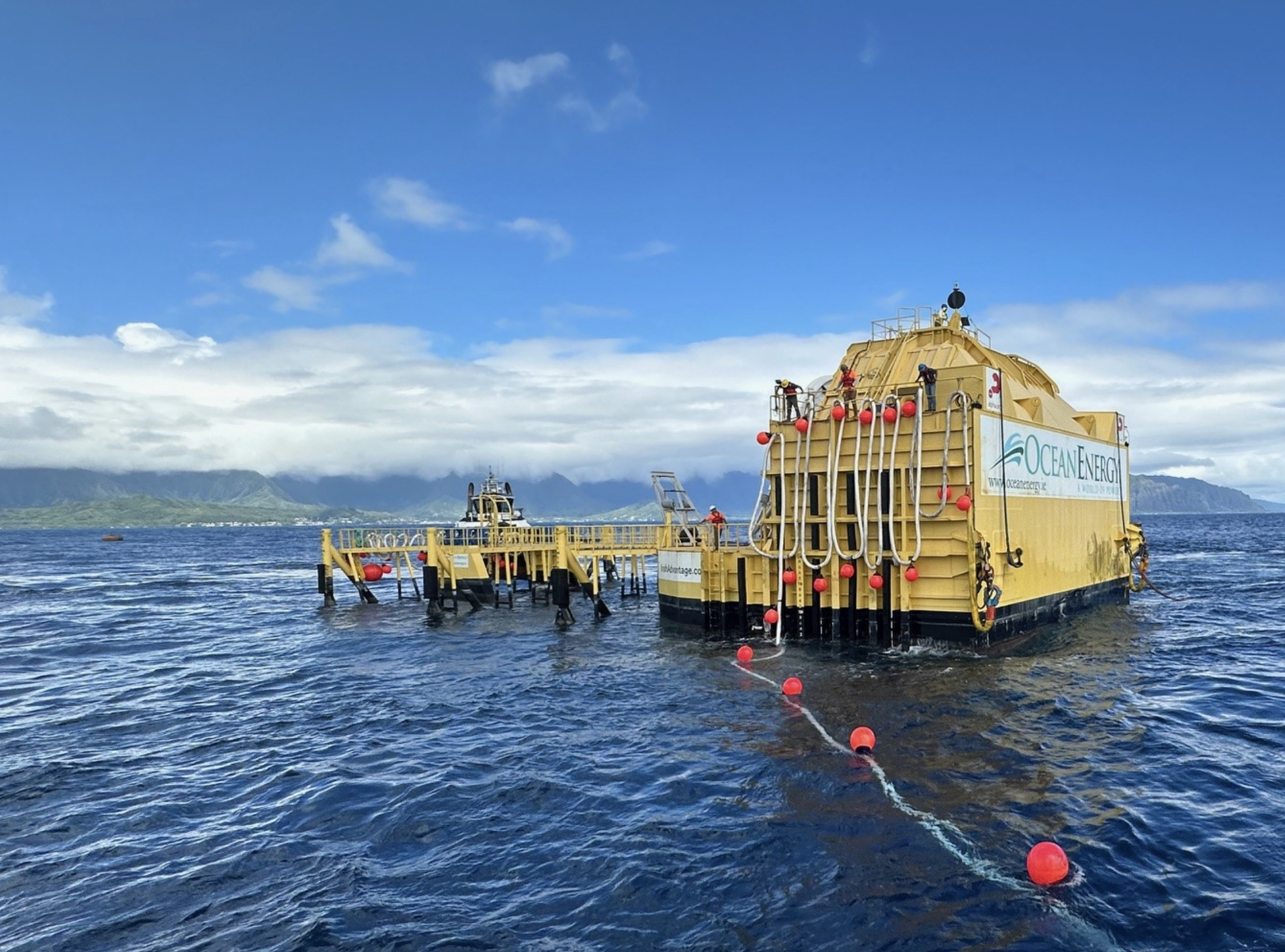 Energia dalle Onde: Da Ocean Energy OE-35, il primo sistema al mondo su scala di rete