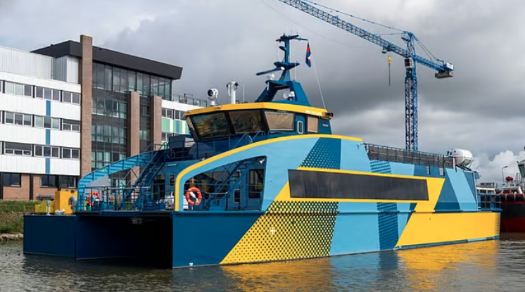 Germania, consegnato il primo traghetto marittimo completamente&nbsp;elettrico