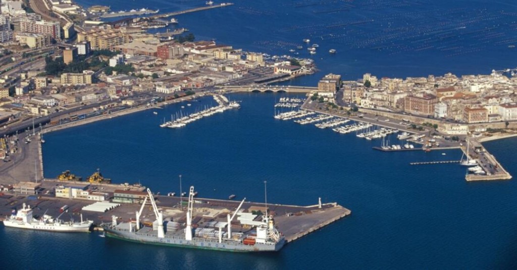 Eolico offshore, Italia: i porti di Augusta e Taranto individuati come hub&nbsp;cantieristici