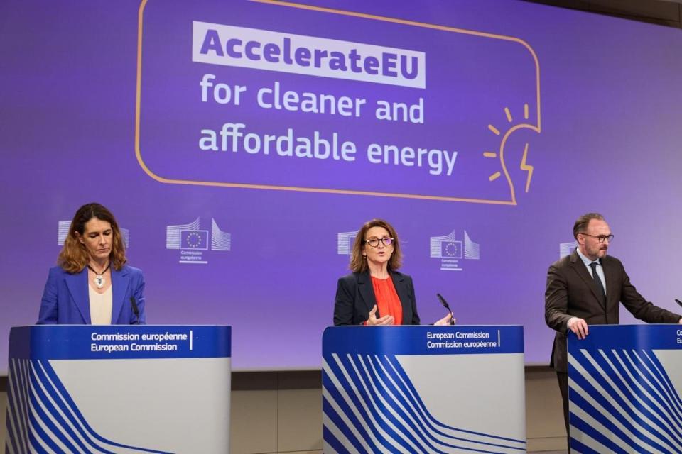 Presentato “AccelerateEU”: affrontare la crisi energetica da fossili e accelerare la&nbsp;transizione